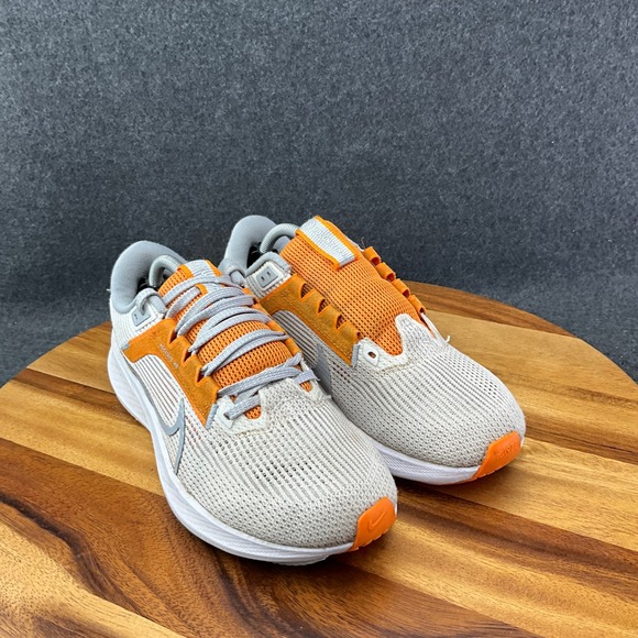 Nike Air Zoom Pegasus 40 Tennessee Volunteers Running Shoes DZ5980-100 Men Sz 6 main image 7
